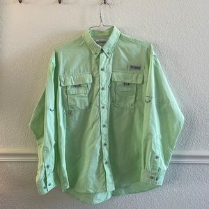 Columbia PFG Fishing Shirt Size Medium